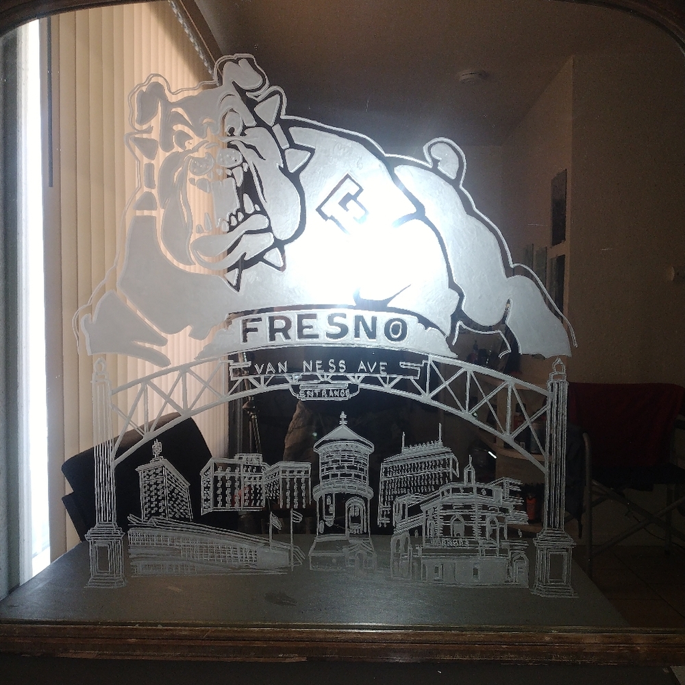 Glass and Mirror Engraving